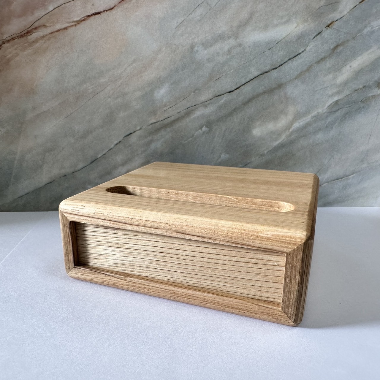 白橡木手機音箱座