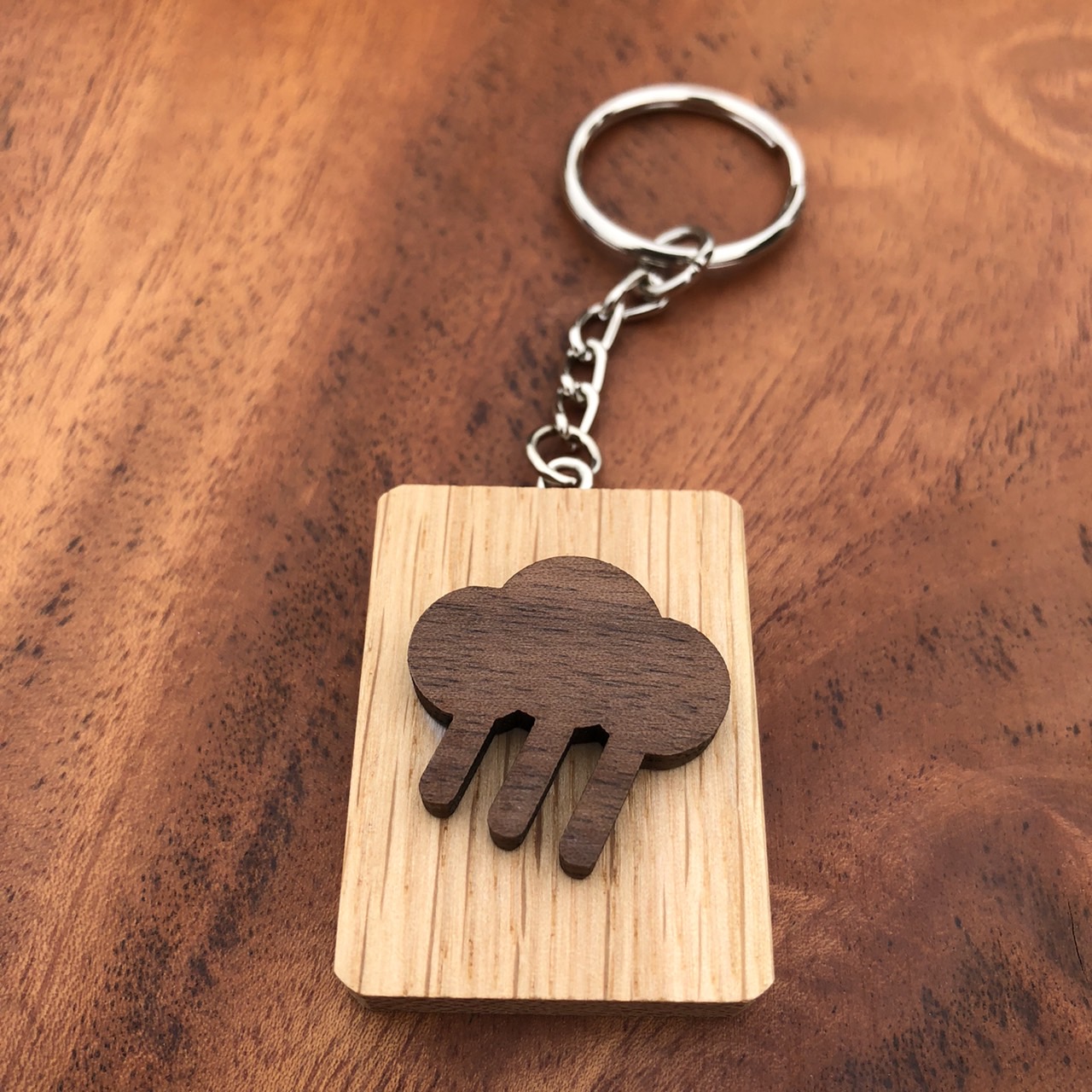 雨天不二鑰匙圈